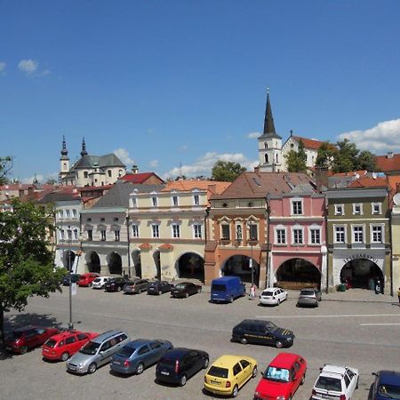 Stylove Ubytovani V Historickem Centru Litomysle Экстерьер фото